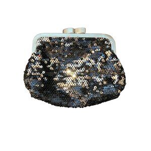 Victoria's Secret Sequin Clutch Coin Purse Pouch Angel Forever Kisslock Silver